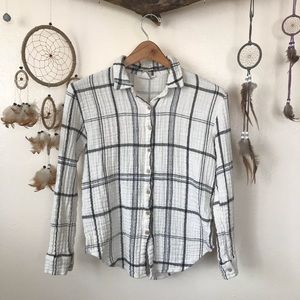 White linen button up